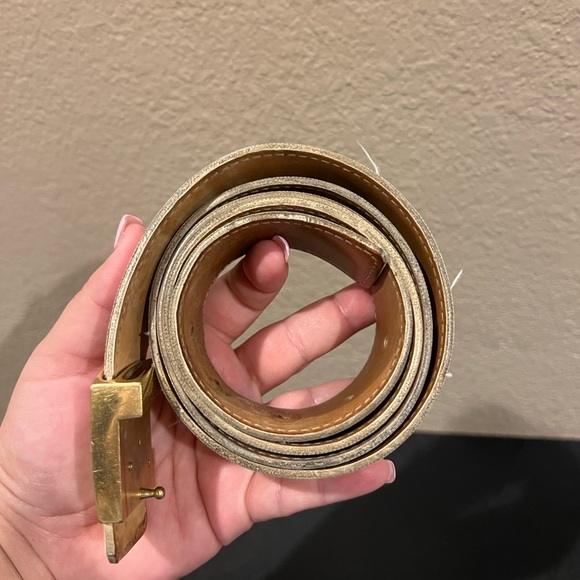 Authentic men's Louis Vuitton belt - Picture 2 of 4